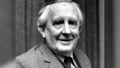 Photo of J.R.R Tolkien kimdir?